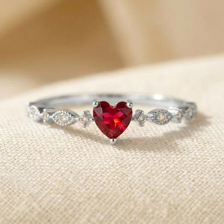 Bague Cœur en Rubis Doré