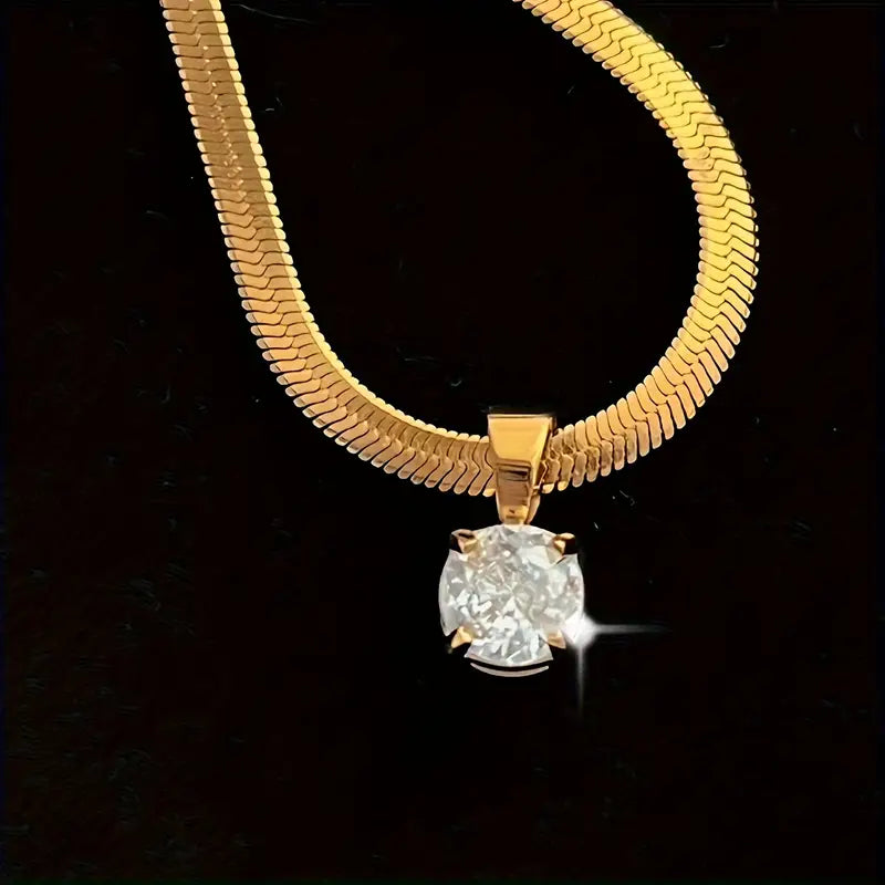 Collier Pendentif Élégant en Strass | Or