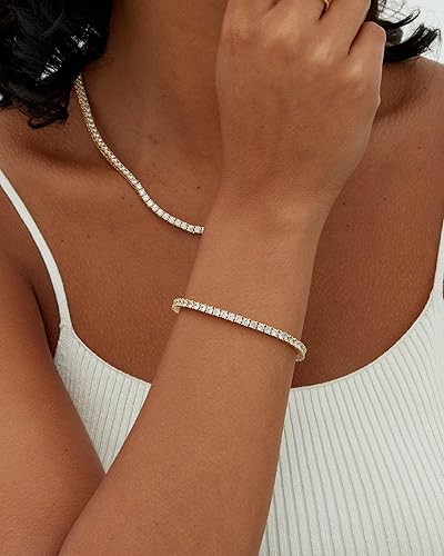 Lustra™ | Bracelet de tennis en Moissanite doré